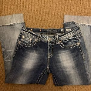 Miss Me Bling Capri Size 28